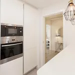 Flh Marques Pombal Flat With Balcony