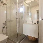 Flh Marques Pombal Flat With Balcony شقة