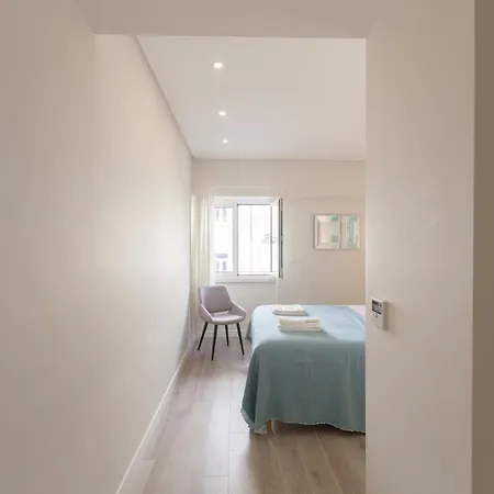 Flh Marques Pombal Flat With Balcony Daire Lisboa