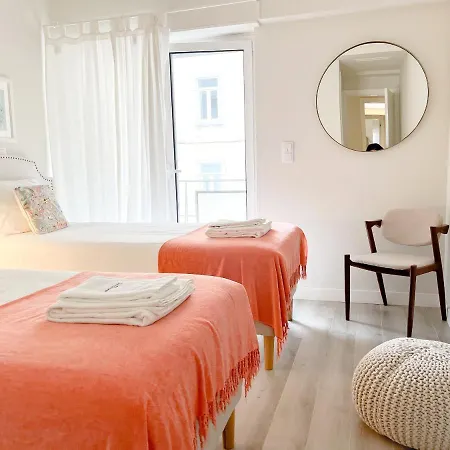 Flh Marques Pombal Flat With Balcony شقة
